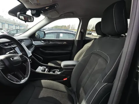 More photos of 2022 Jeep Grand Cherokee L Laredo at Gulliver Auto Group, TX