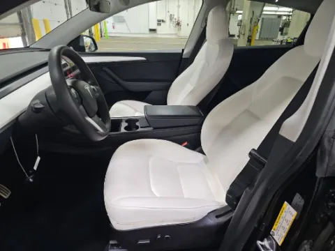 More photos of 2023 Tesla Model Y Performance at Gulliver Auto Group, TX