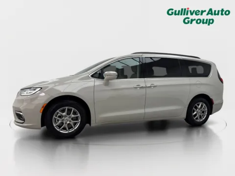 Another view of 2021 Chrysler Pacifica Touring for sale in Plano, TX at Gulliver Auto Group