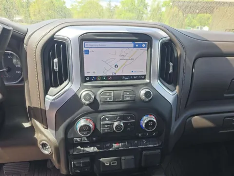 More photos of 2022 GMC Sierra 1500 Limited SLT at Gulliver Auto Group, TX