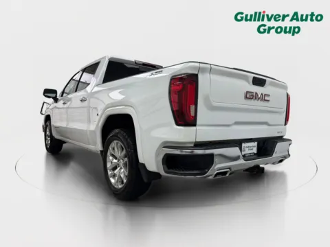 More photos of 2022 GMC Sierra 1500 Limited SLT at Gulliver Auto Group, TX