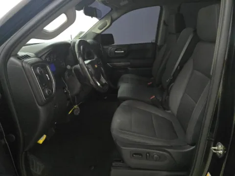 More photos of 2020 Chevrolet Silverado 1500 LT at Gulliver Auto Group, TX