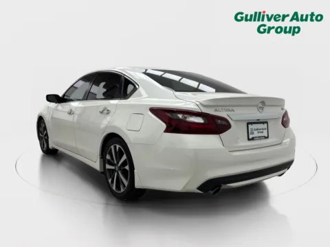 More photos of 2017 Nissan Altima 2.5 SR at Gulliver Auto Group, TX
