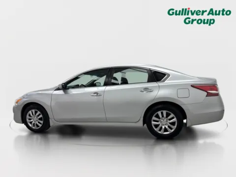 More photos of 2013 Nissan Altima 2.5 S at Gulliver Auto Group, TX