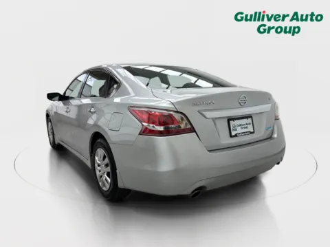 More photos of 2013 Nissan Altima 2.5 S at Gulliver Auto Group, TX