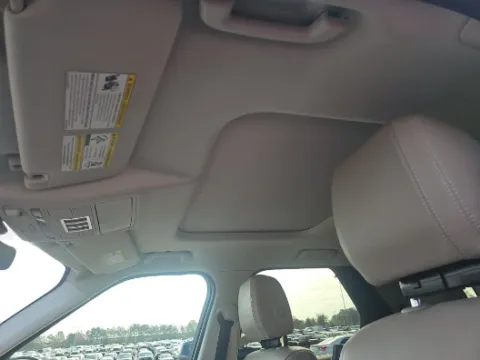 More photos of 2018 Land Rover Discovery HSE at Gulliver Auto Group, TX