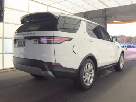 Photos of 2018 Land Rover Discovery HSE for sale in Plano, TX at Gulliver Auto Group