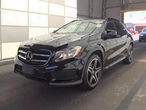 Black 2016 Mercedes-Benz GLA 250 for sale in Plano, TX
