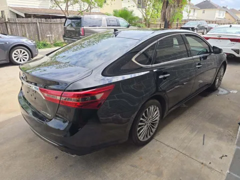 Photos of 2016 Toyota Avalon Limited for sale in Plano, TX at Gulliver Auto Group