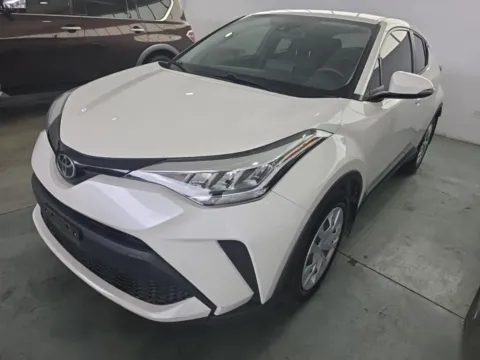 White 2020 Toyota C-HR LE for sale in Plano, TX