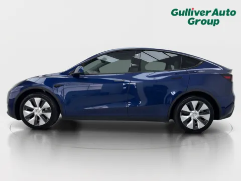 More photos of 2021 Tesla Model Y Long Range at Gulliver Auto Group, TX