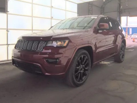 Red 2019 Jeep Grand Cherokee Altitude for sale in Plano, TX