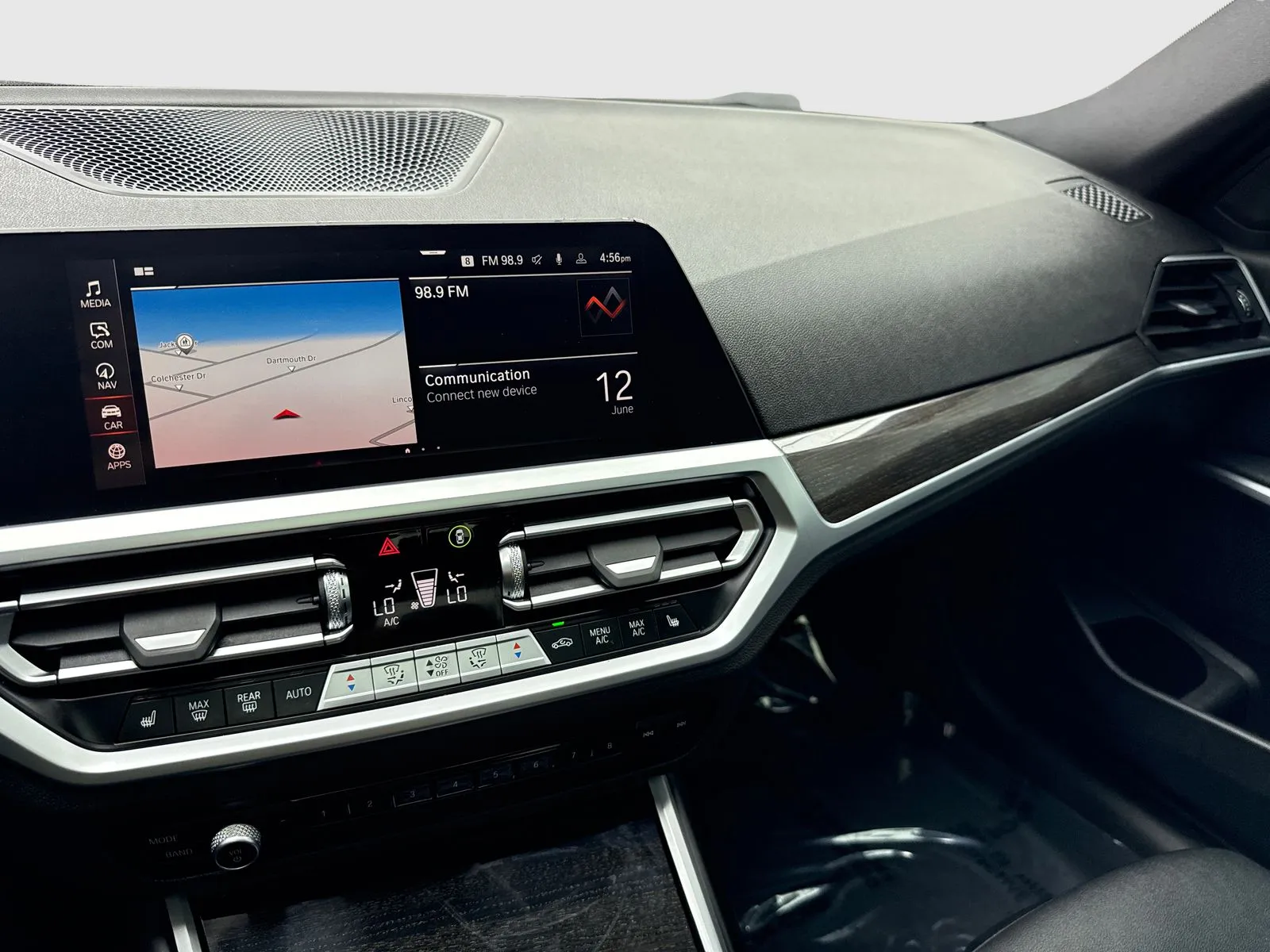 2020 BMW 3 Series 330i - Photo 23