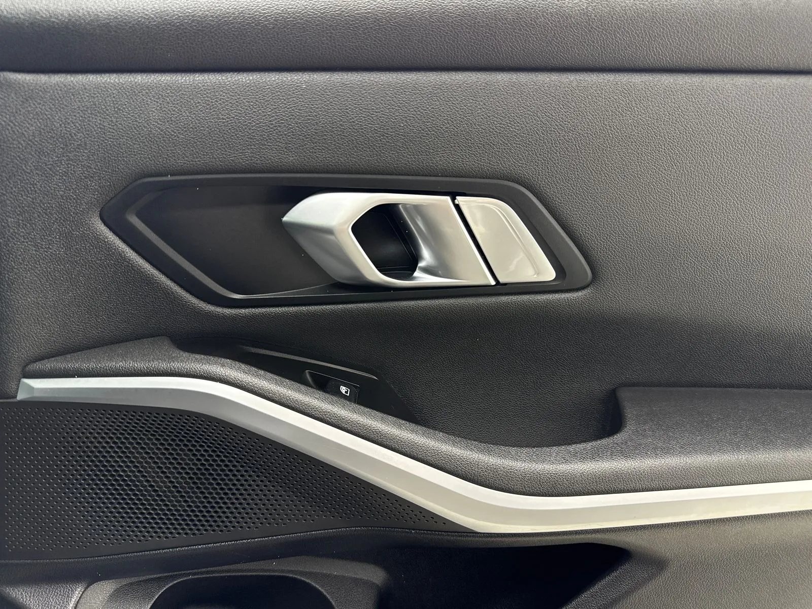 2020 BMW 3 Series 330i - Photo 41