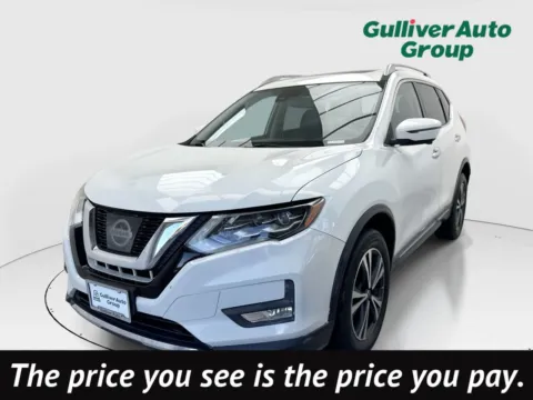White 2017 Nissan Rogue SL for sale in Plano, TX