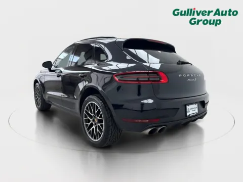 More photos of 2018 Porsche Macan S at Gulliver Auto Group, TX