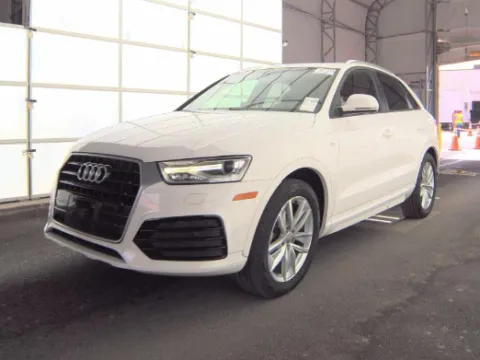 White 2018 Audi Q3 2.0T Premium for sale in Plano, TX