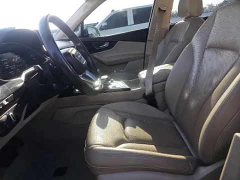 More photos of 2017 Audi Q7 3.0T Premium Plus at Gulliver Auto Group, TX