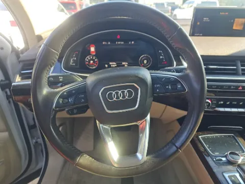 More photos of 2017 Audi Q7 3.0T Premium Plus at Gulliver Auto Group, TX