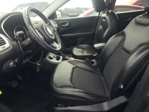 More photos of 2018 Jeep Compass Latitude at Gulliver Auto Group, TX