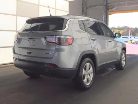 Photos of 2019 Jeep Compass Latitude for sale in Plano, TX at Gulliver Auto Group