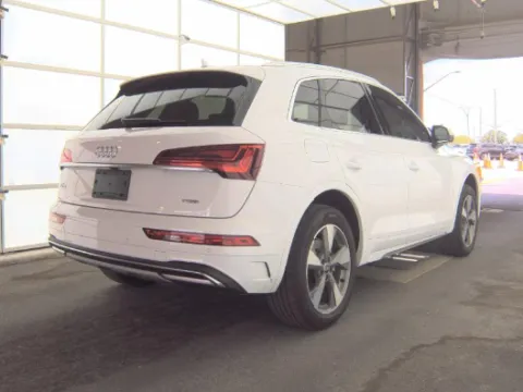 Photos of 2023 Audi Q5 40 Premium Plus for sale in Plano, TX at Gulliver Auto Group