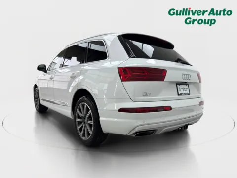 More photos of 2019 Audi Q7 45 SE Premium Plus at Gulliver Auto Group, TX