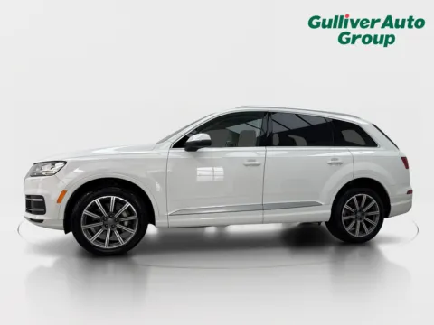 Photos of 2019 Audi Q7 45 SE Premium Plus for sale in Plano, TX at Gulliver Auto Group