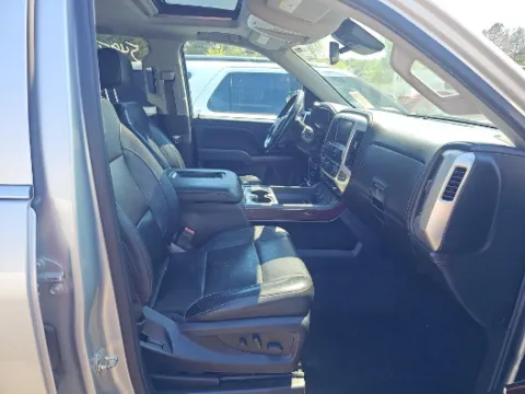 More photos of 2018 GMC Sierra 1500 SLT at Gulliver Auto Group, TX