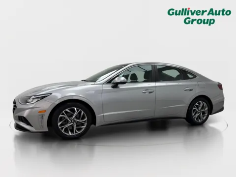 Photos of 2021 Hyundai Sonata SEL for sale in Plano, TX at Gulliver Auto Group