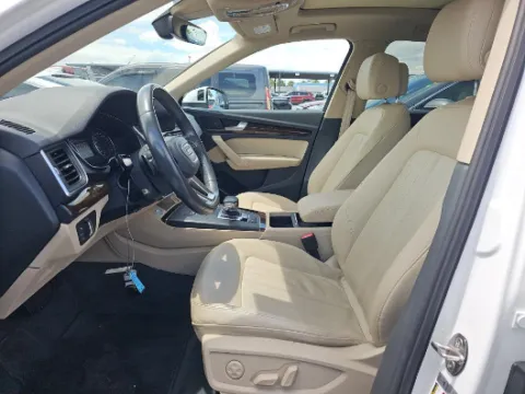 More photos of 2018 Audi Q5 2.0T Premium Plus at Gulliver Auto Group, TX