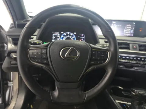 More photos of 2020 Lexus UX 200 Base at Gulliver Auto Group, TX