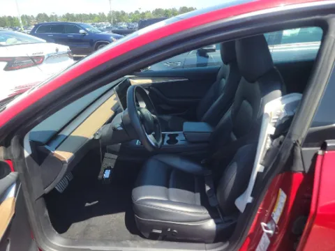 More photos of 2022 Tesla Model 3 Performance at Gulliver Auto Group, TX