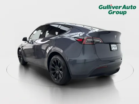 More photos of 2021 Tesla Model Y Long Range at Gulliver Auto Group, TX