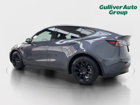 More photos of 2021 Tesla Model Y Long Range at Gulliver Auto Group, TX