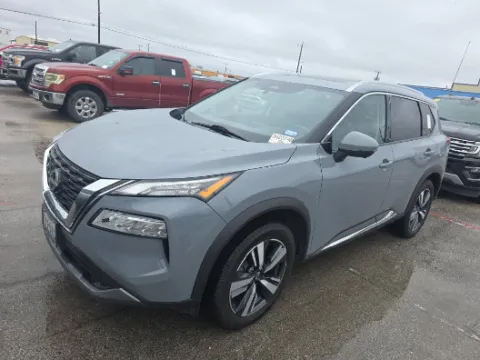 Gray 2023 Nissan Rogue SL for sale in Plano, TX