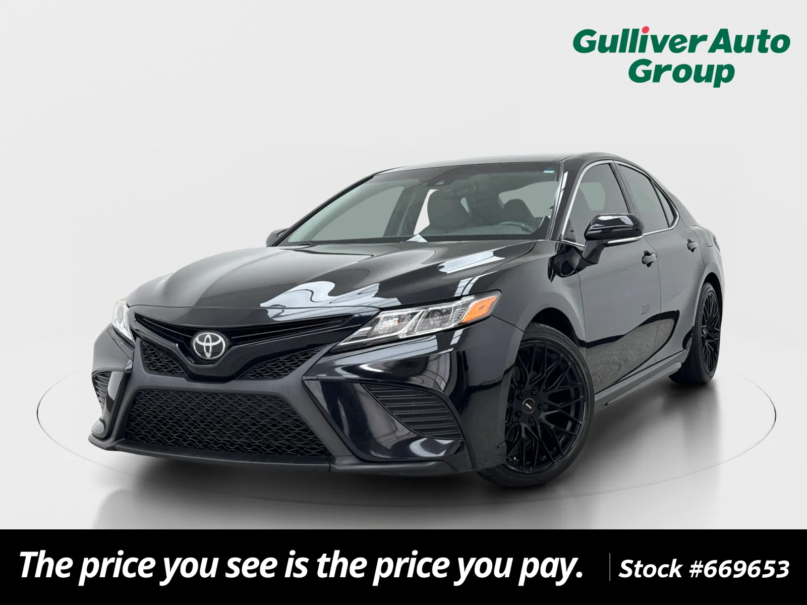 Black 2018 Toyota Camry SE for sale in Plano, TX
