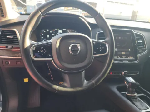 More photos of 2016 Volvo XC90 T6 Momentum at Gulliver Auto Group, TX