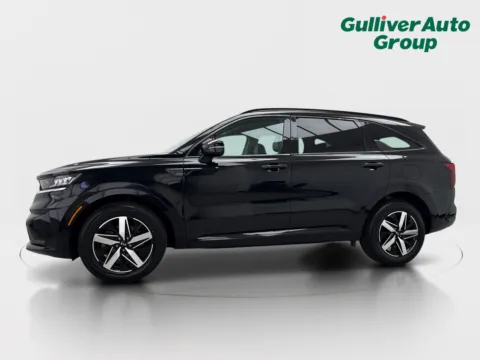 Photos of 2021 Kia Sorento S for sale in Plano, TX at Gulliver Auto Group