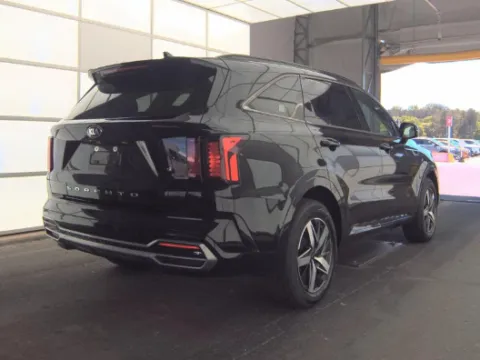 Photos of 2021 Kia Sorento S for sale in Plano, TX at Gulliver Auto Group
