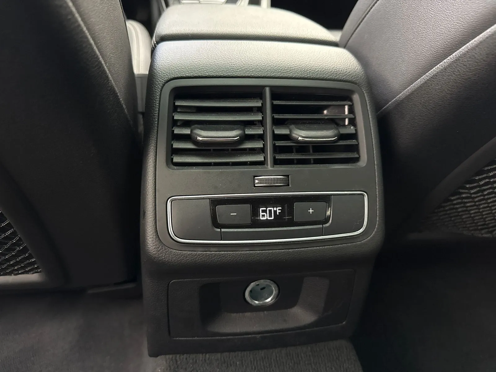 2024 Audi A5 Sportback Premium - Photo 40