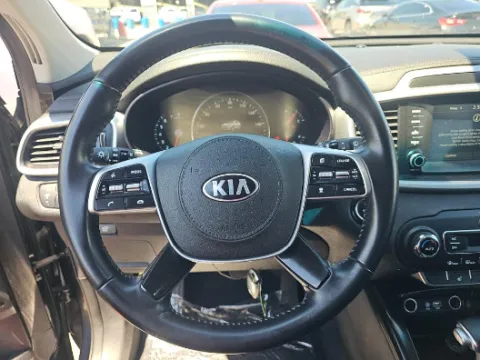 More photos of 2020 Kia Sorento EX at Gulliver Auto Group, TX