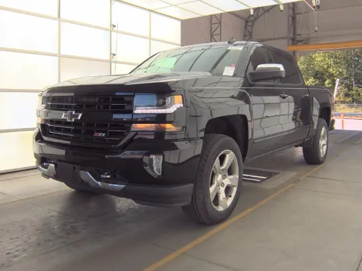 Black 2018 Chevrolet Silverado 1500 LT for sale in Plano, TX
