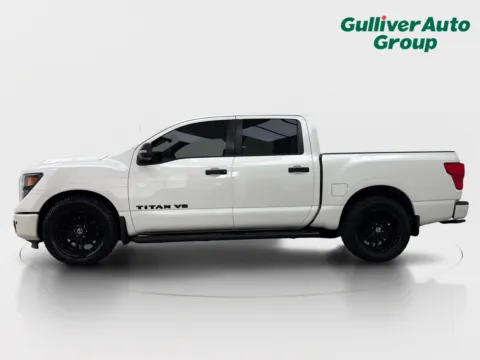 More photos of 2018 Nissan Titan SV at Gulliver Auto Group, TX