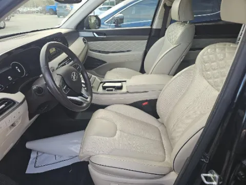 More photos of 2020 Hyundai Palisade Limited at Gulliver Auto Group, TX