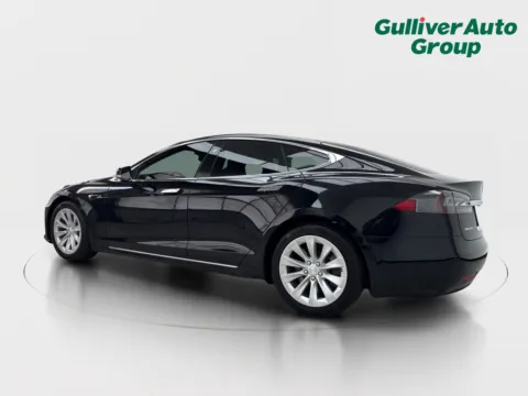 More photos of 2017 Tesla Model S 75D at Gulliver Auto Group, TX