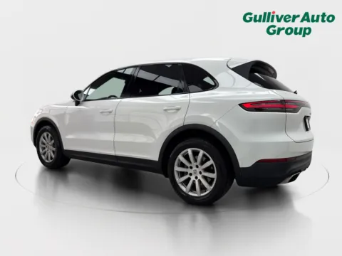More photos of 2019 Porsche Cayenne at Gulliver Auto Group, TX