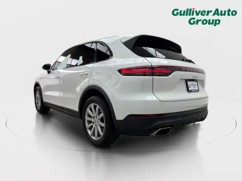 More photos of 2019 Porsche Cayenne at Gulliver Auto Group, TX