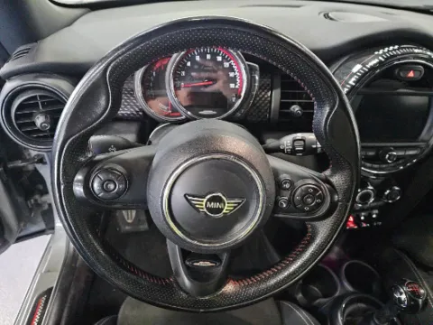 More photos of 2019 MINI John Cooper Works at Gulliver Auto Group, TX