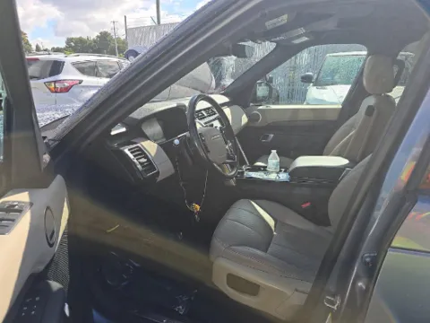More photos of 2020 Land Rover Discovery HSE at Gulliver Auto Group, TX